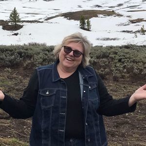 Meet your Posher, Becky